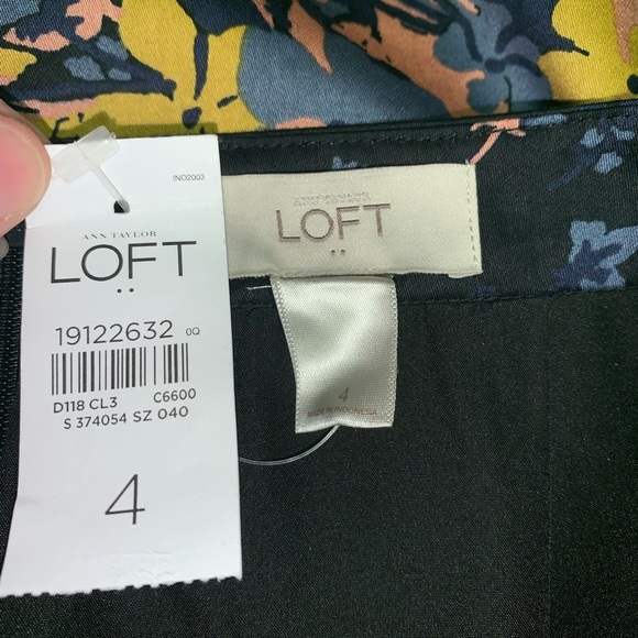 MLoft black/floral fully lined skirt size 4 NWT - Picture 5 of 7